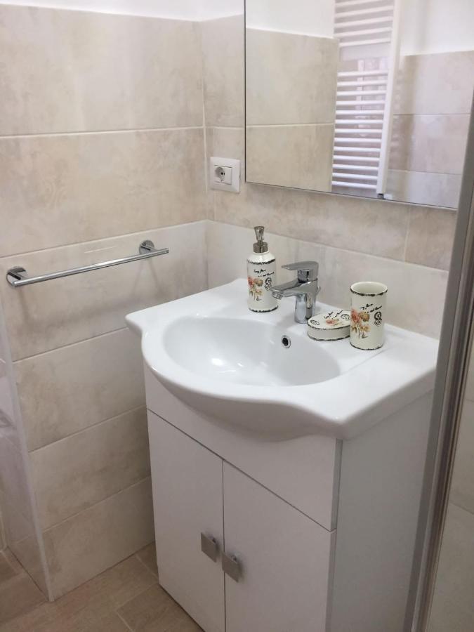 Ferienwohnung La Vie En Rose Rapallo Exterior foto